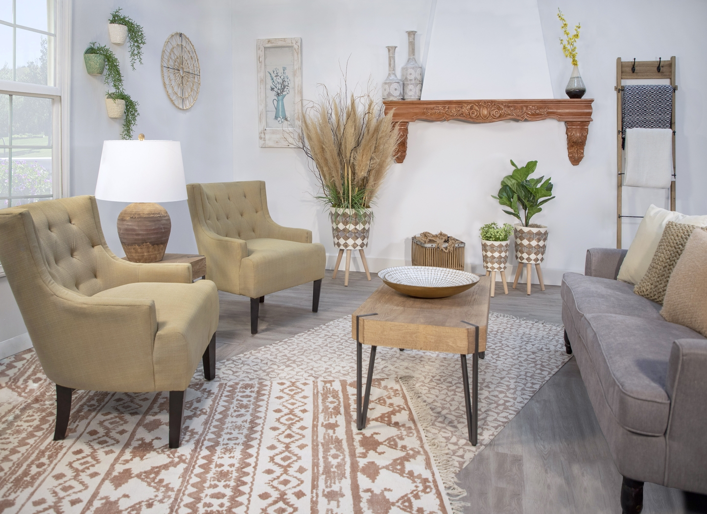 Upholland Gold Tray, Set of 2 - Thumbnail - Image 5