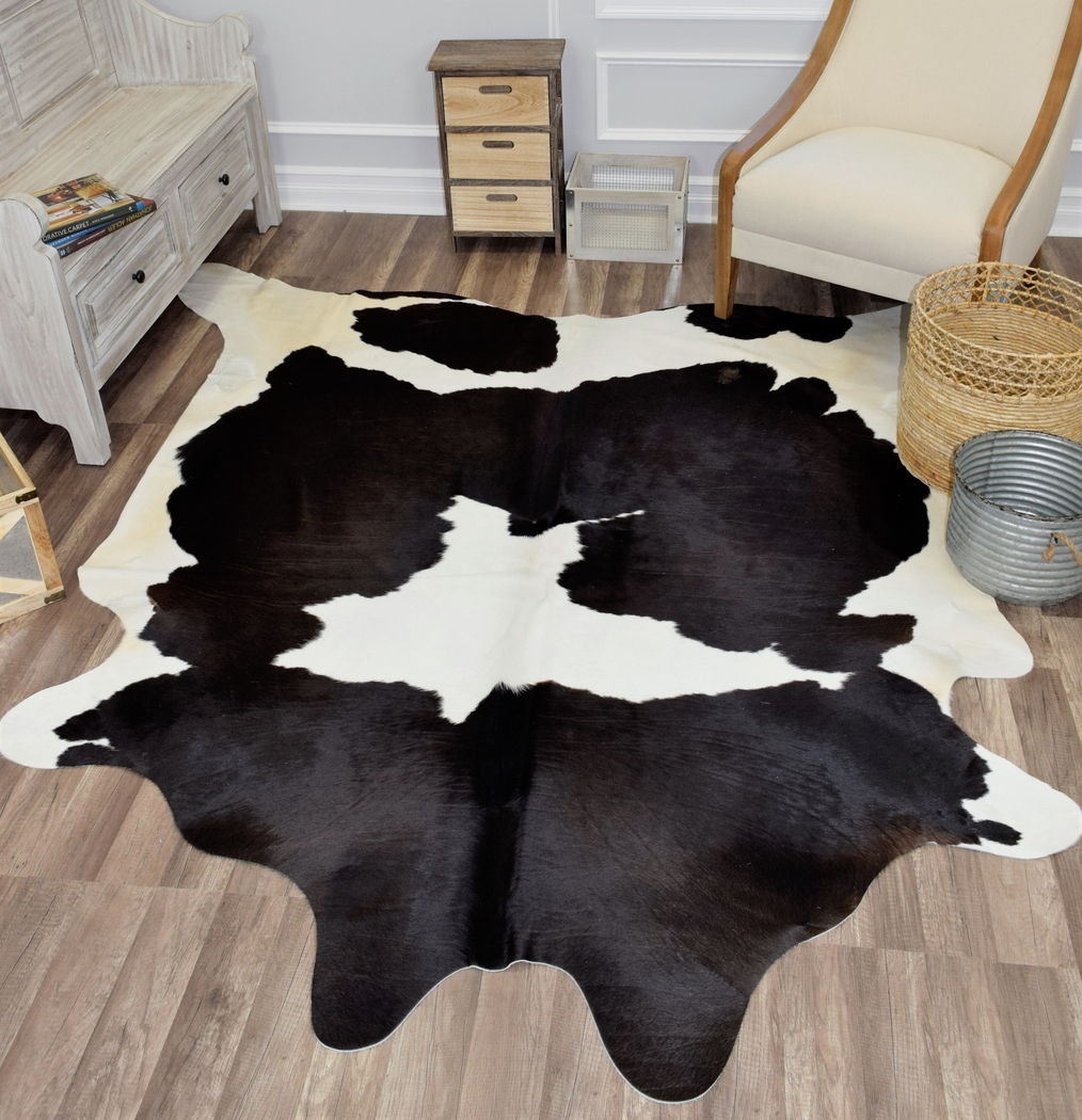 Usama Black 5' x 6'6 Rug - Thumbnail - Image 2