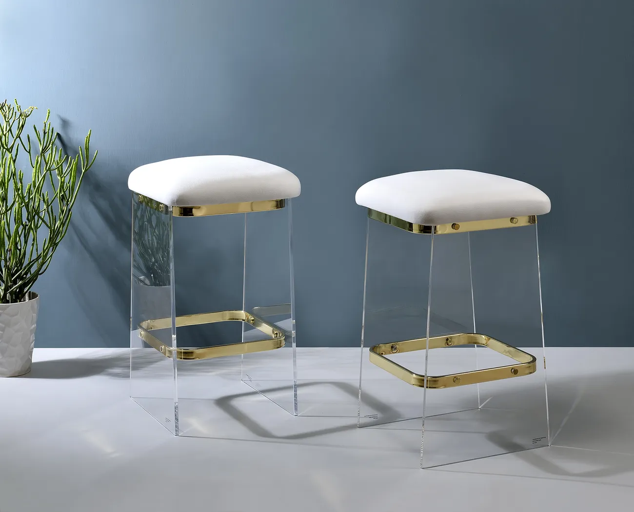 Valelo Gold Counter Stool, Set of 2 - Thumbnail - Image 3