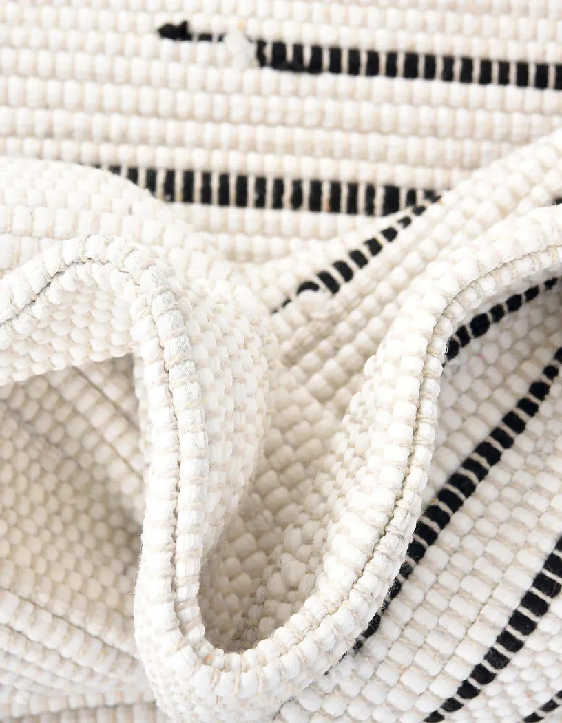 Valez White 9' x 12'2 Rug - Image 7