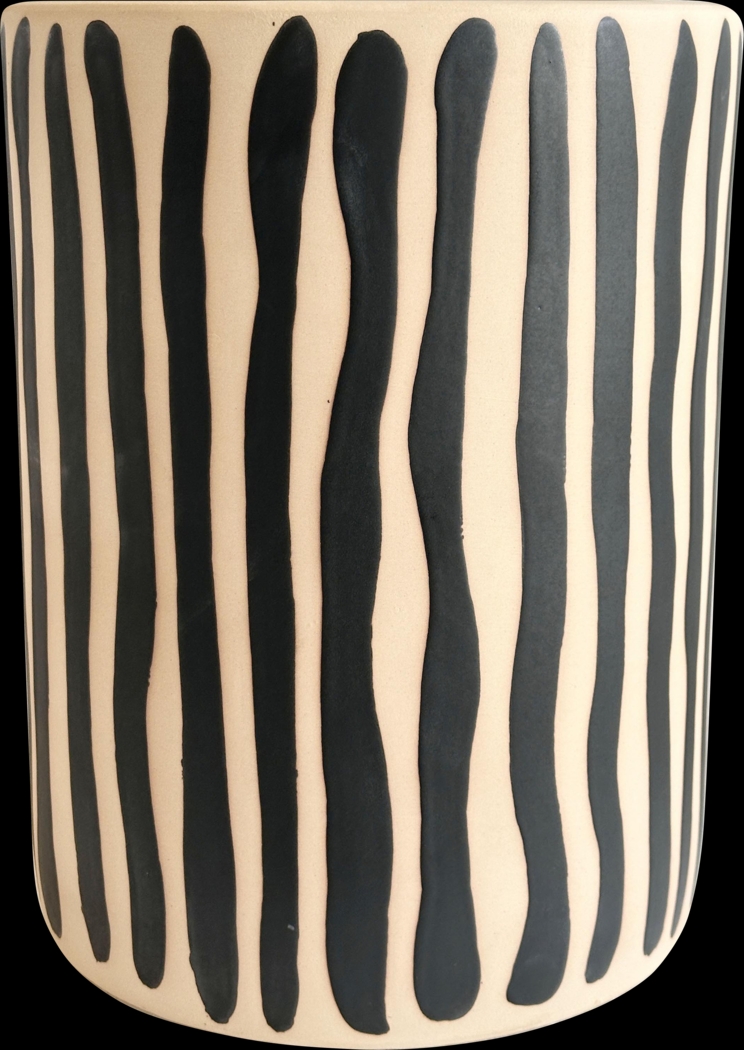 Valkyrecords VII Black End Table - Thumbnail - Image 1