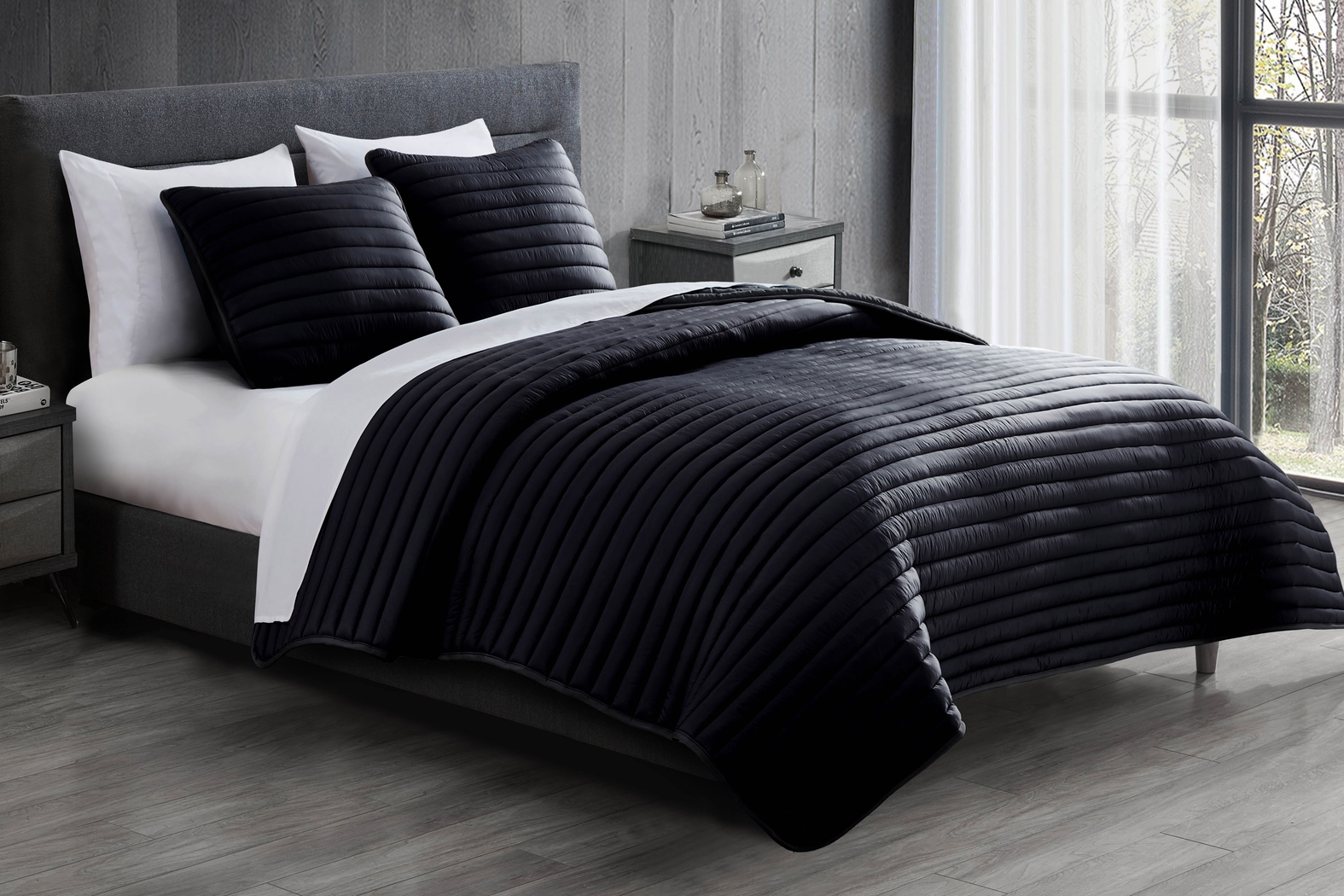 Vallecito Black 3 Pc Full/Queen Comforter Set - Thumbnail - Image 1