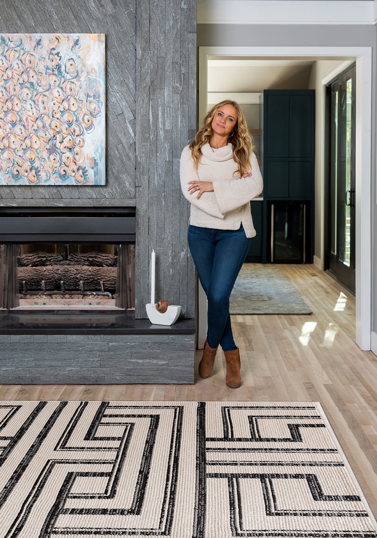 Valraine Ivory 7'10 x 10'1 Rug - Thumbnail - Image 3