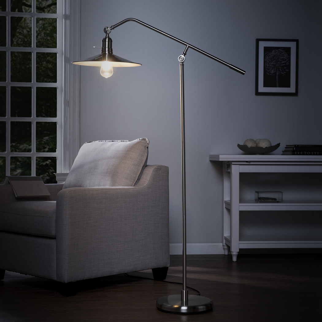Veestige Gray Floor Lamp - Thumbnail - Image 3
