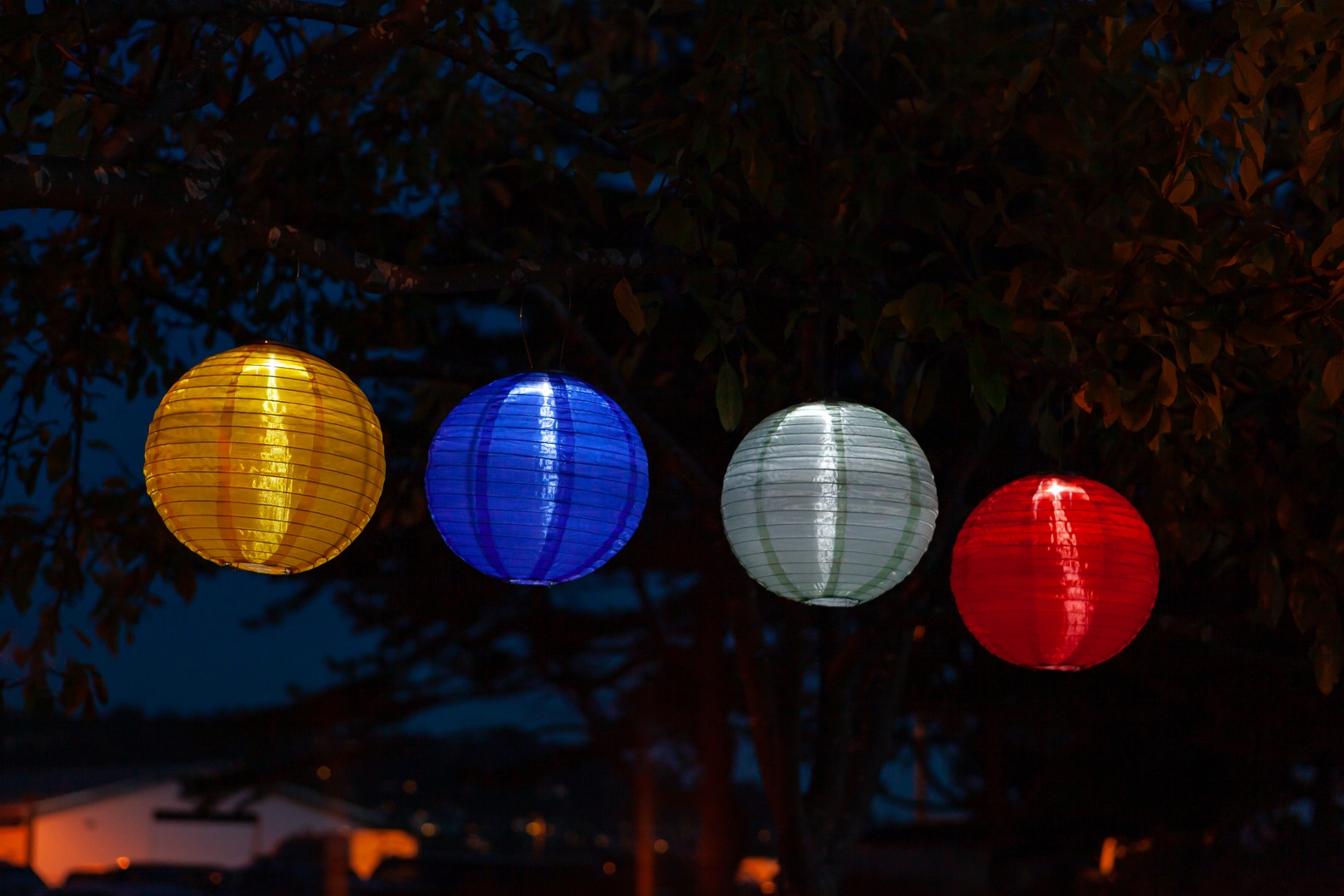 Vense Island Outdoor Blue Solar Lantern - Thumbnail - Image 12