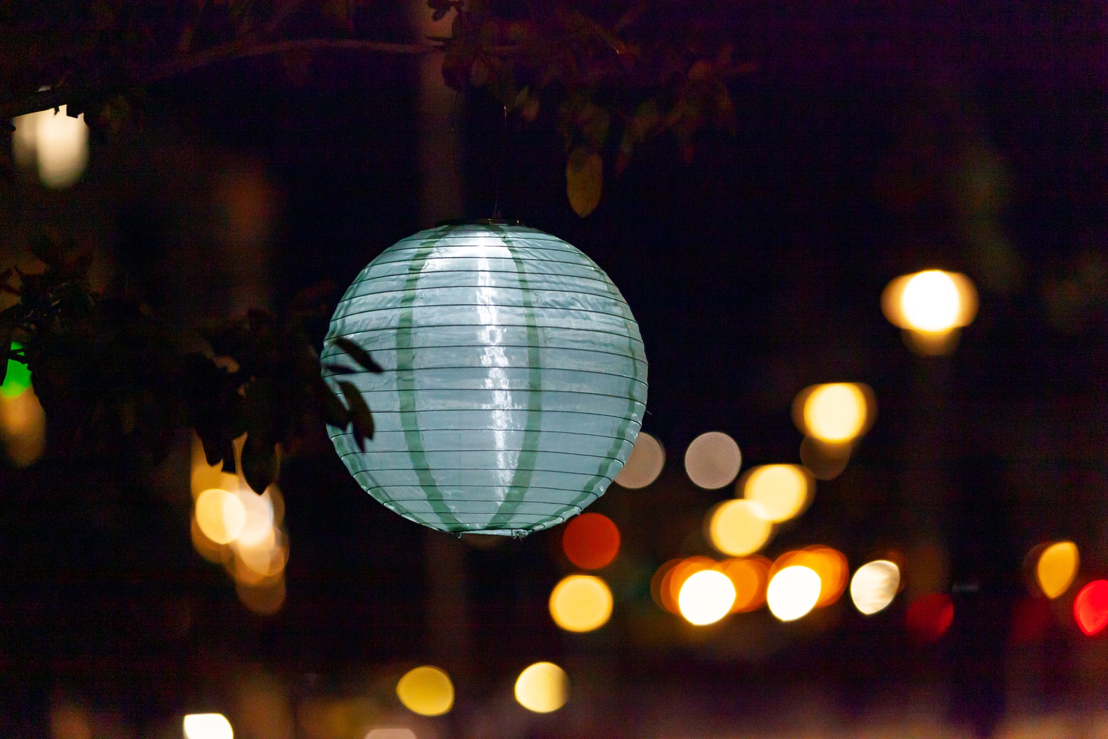 Vense Island Outdoor Sage Solar Lantern - Thumbnail - Image 7