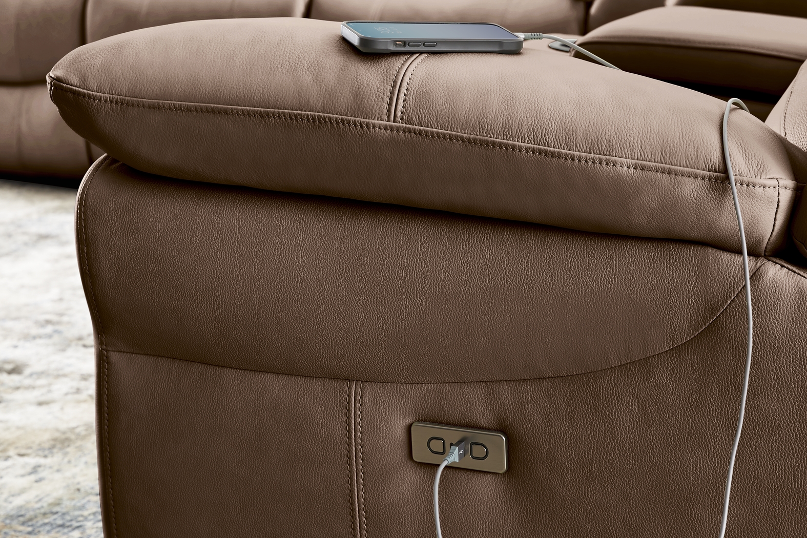 Vercelli Way Brown Leather 7 Pc Power Reclining Living Room with Reclining Sofa - Thumbnail - Image 4