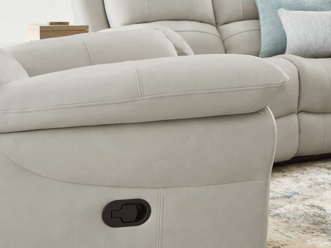 Vercelli Way Stone Leather Rocker Recliner - Thumbnail - Image 4