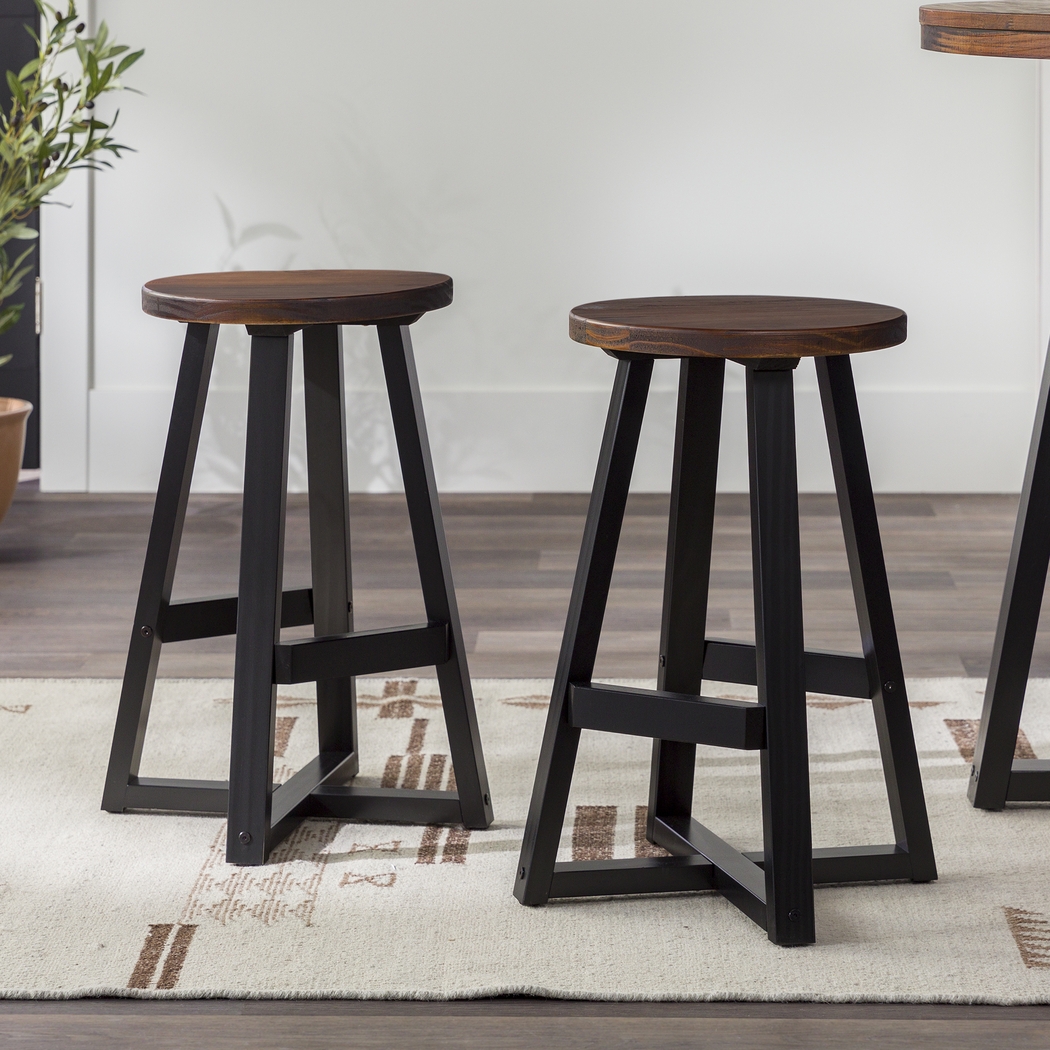 Verdenbruk Mahogany Counter Height Stool, Set of 2 - Thumbnail - Image 3