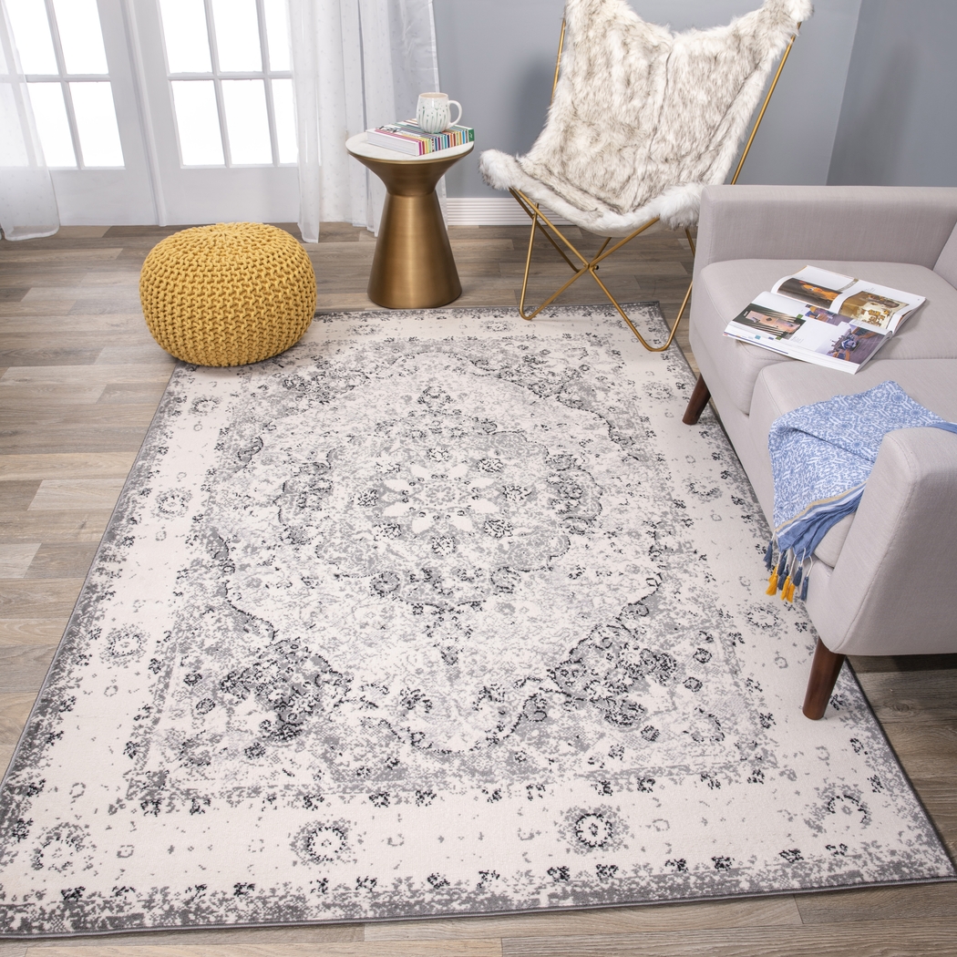Verlee Gray 5' x 7' Rug - Thumbnail - Image 4