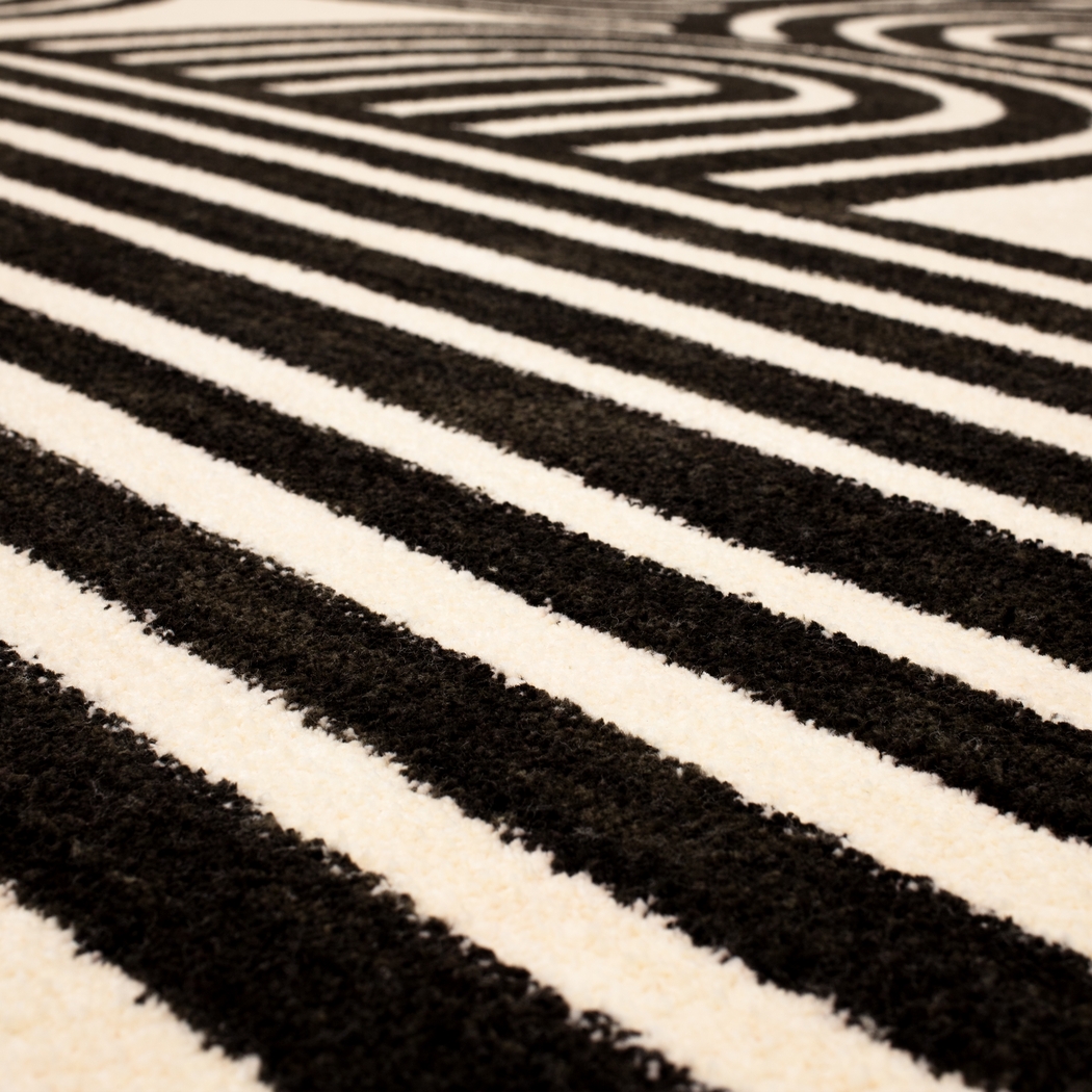 Verlow Charcoal 5'3 x 7'10 Rug - Thumbnail - Image 3