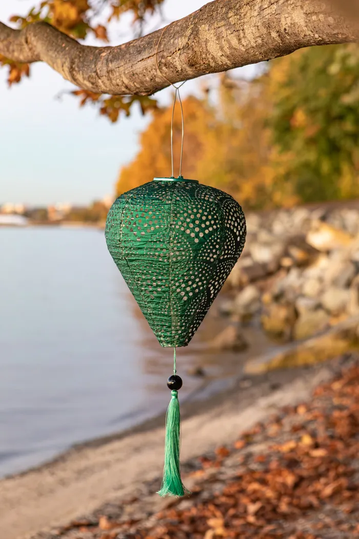 Vesper Green Outdoor Solar Lantern - Thumbnail - Image 4