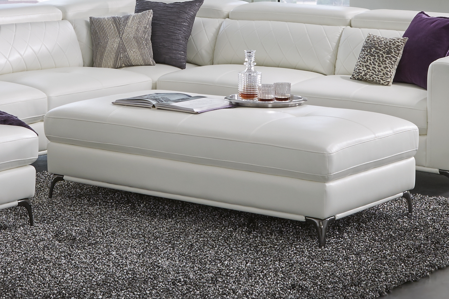 Via Sorrento White Storage Ottoman - Thumbnail - Image 4
