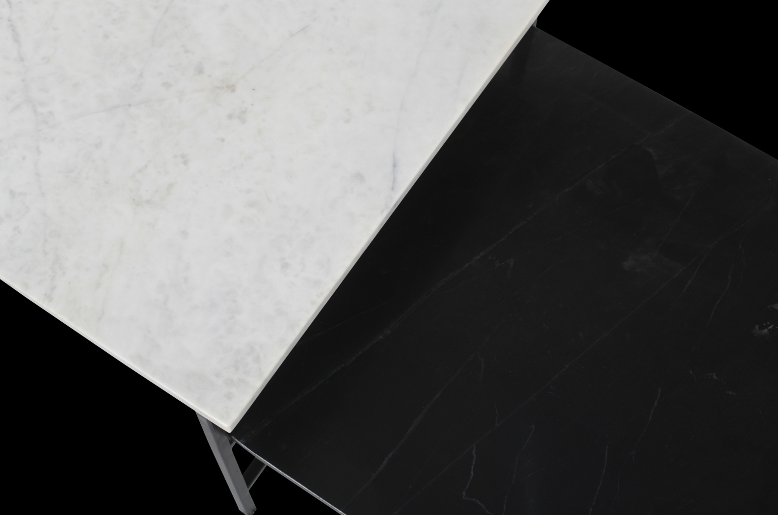 Viamonte White Cocktail Table - Thumbnail - Image 4