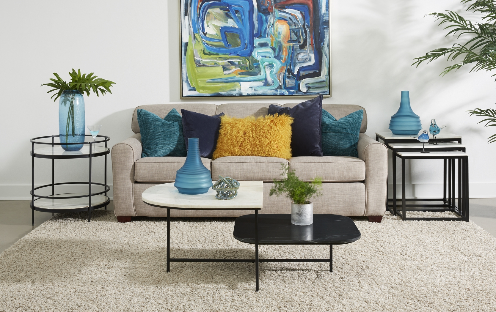 Viamonte White Cocktail Table - Thumbnail - Image 6