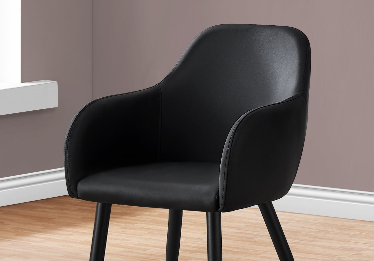 Vietor Black Arm Chair - Thumbnail - Image 3