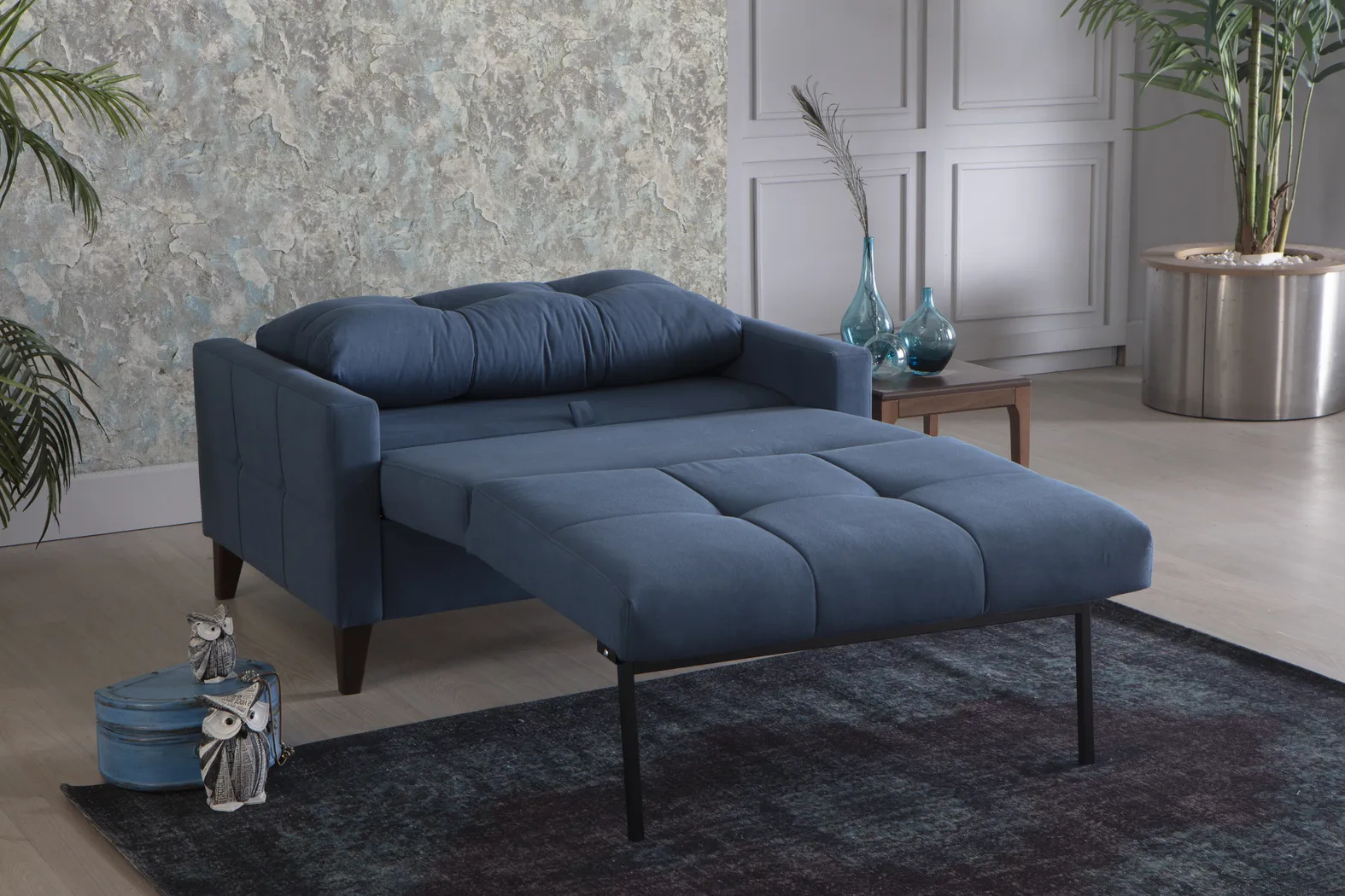 Viewridge Blue Sleeper Chair - Image 8