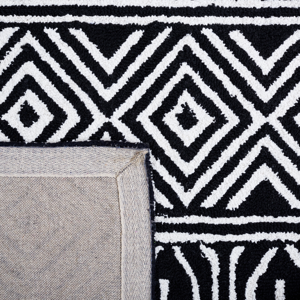 Vilvika Ivory 8' x 10' Rug - Thumbnail - Image 7