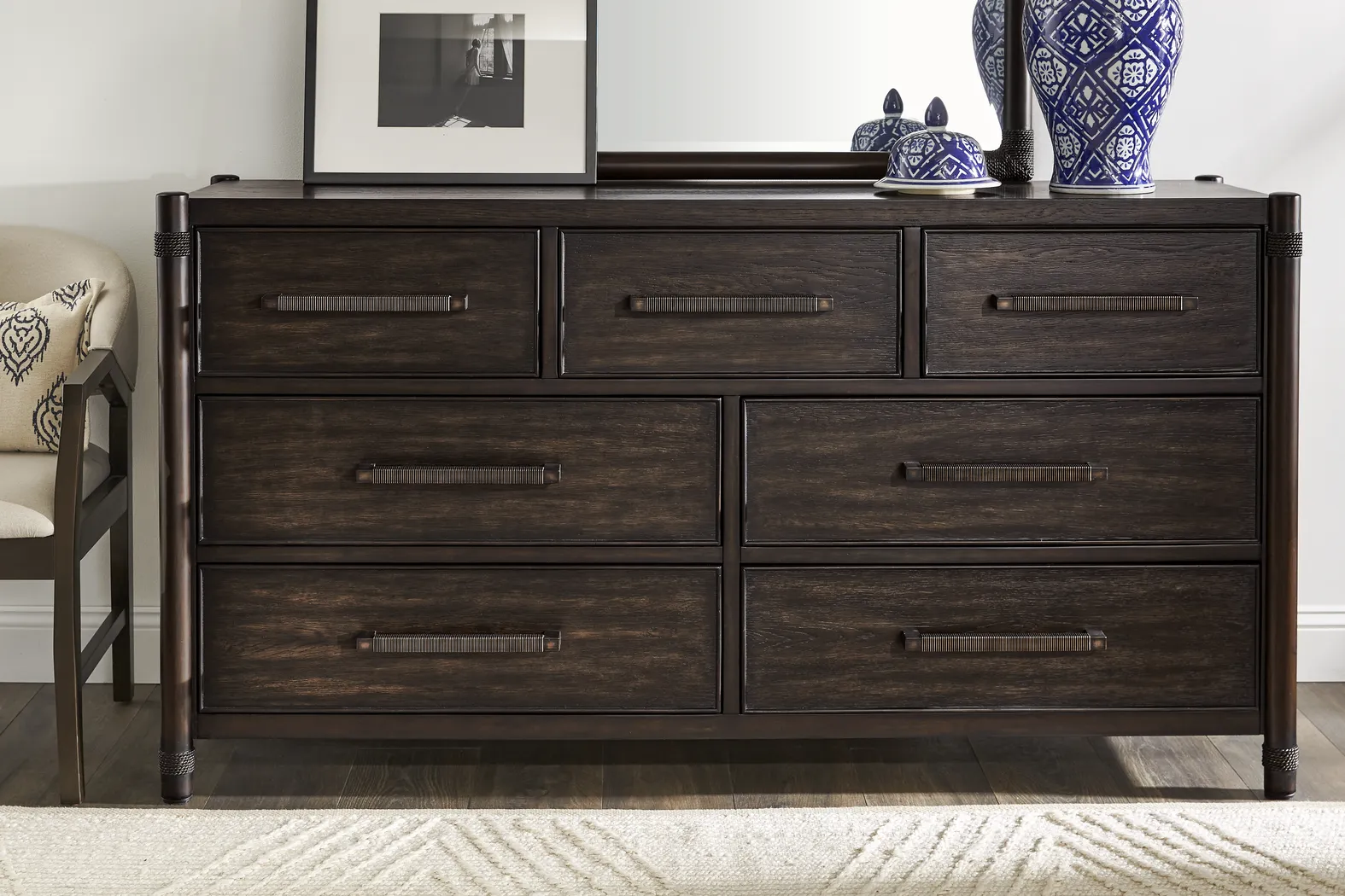 Vineyard Estates Brown 7 Pc King Upholstered Bedroom - Thumbnail - Image 7