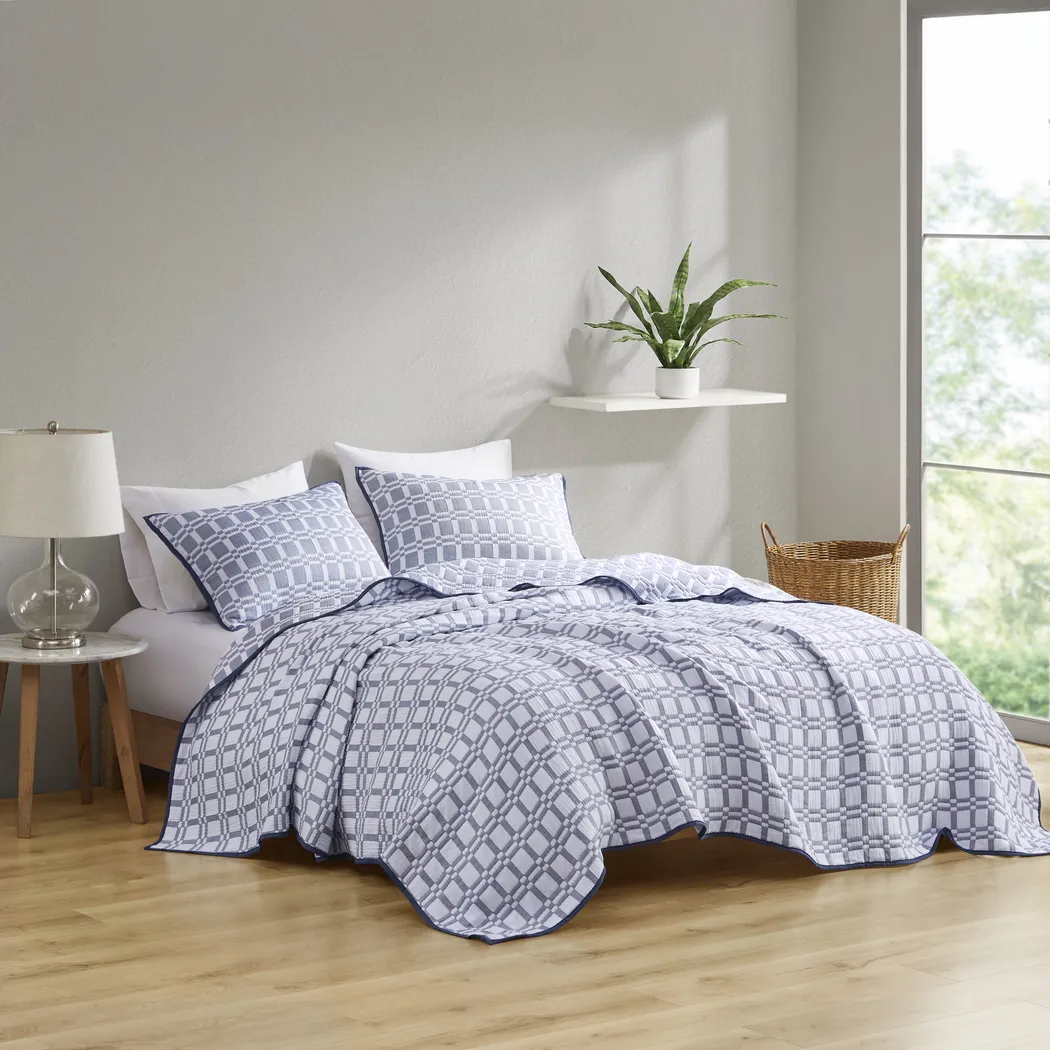 Viriole Indigo 3 Pc Full/Queen Coverlet Set - Thumbnail - Image 3