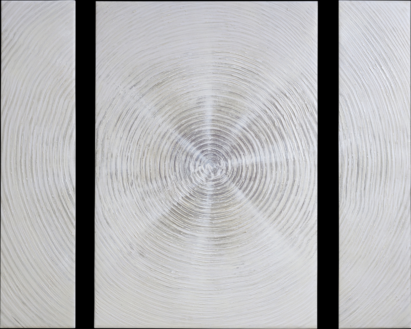 Vistarow Silver Wall Decor, Set of 3 - Thumbnail - Image 1