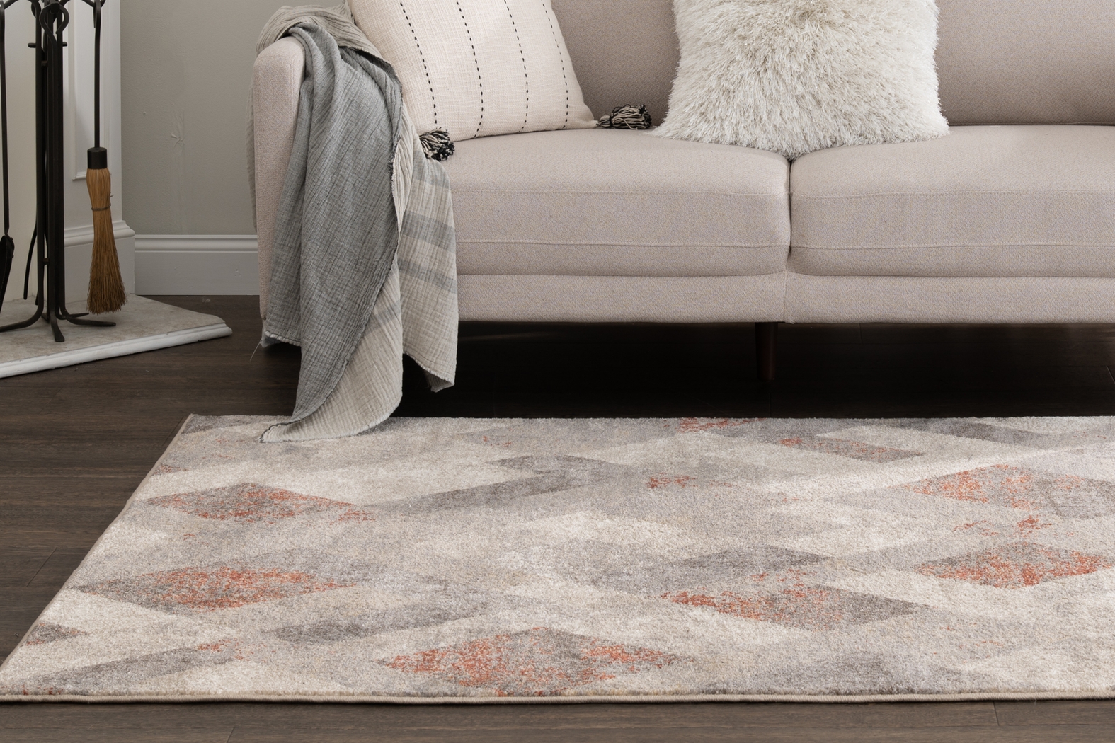 Warm Sands Beige 5' x 7'3 Rug - Thumbnail - Image 7