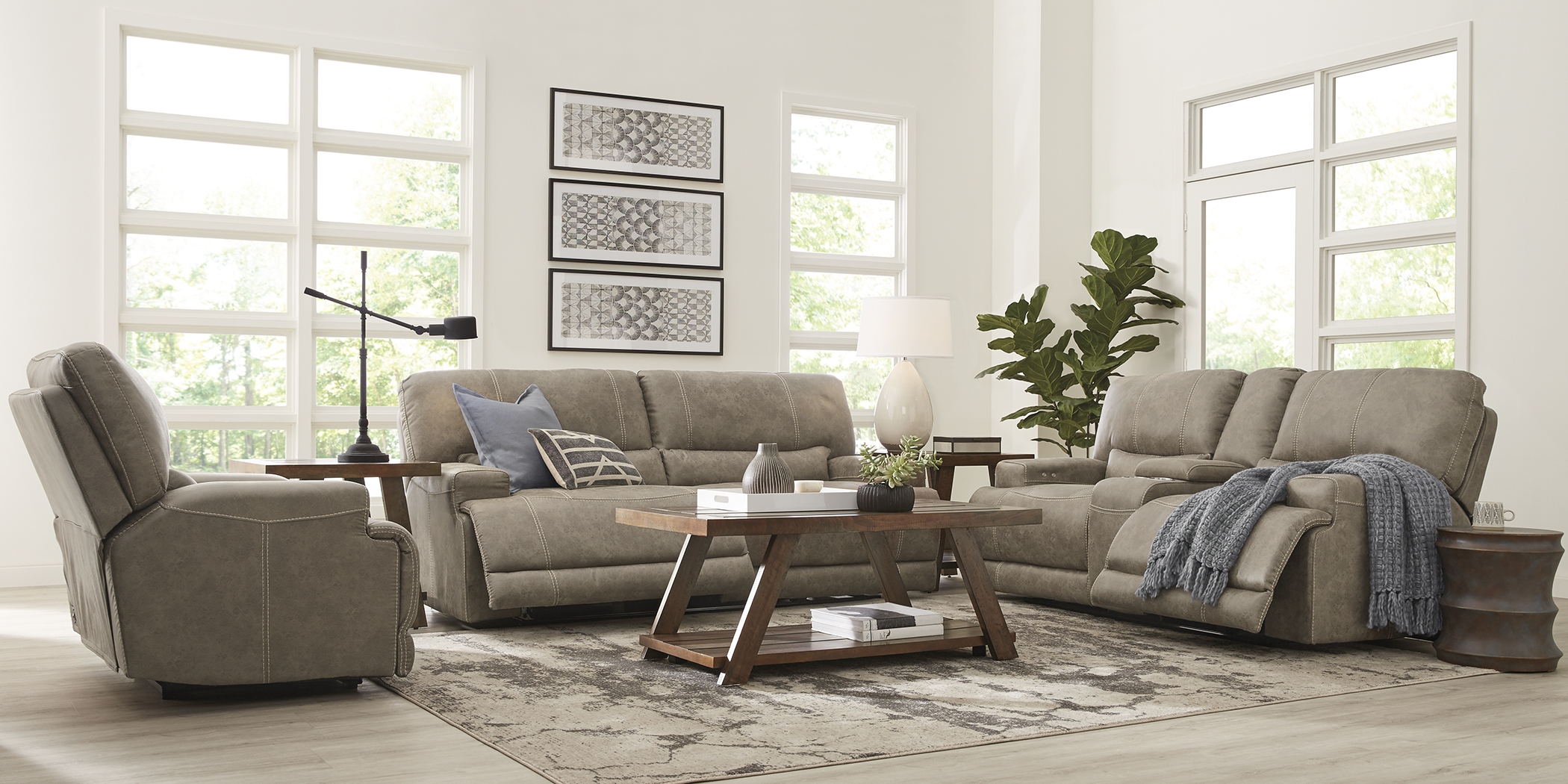 Warrendale Beige 7 Pc Power Reclining Living Room - Thumbnail - Image 1