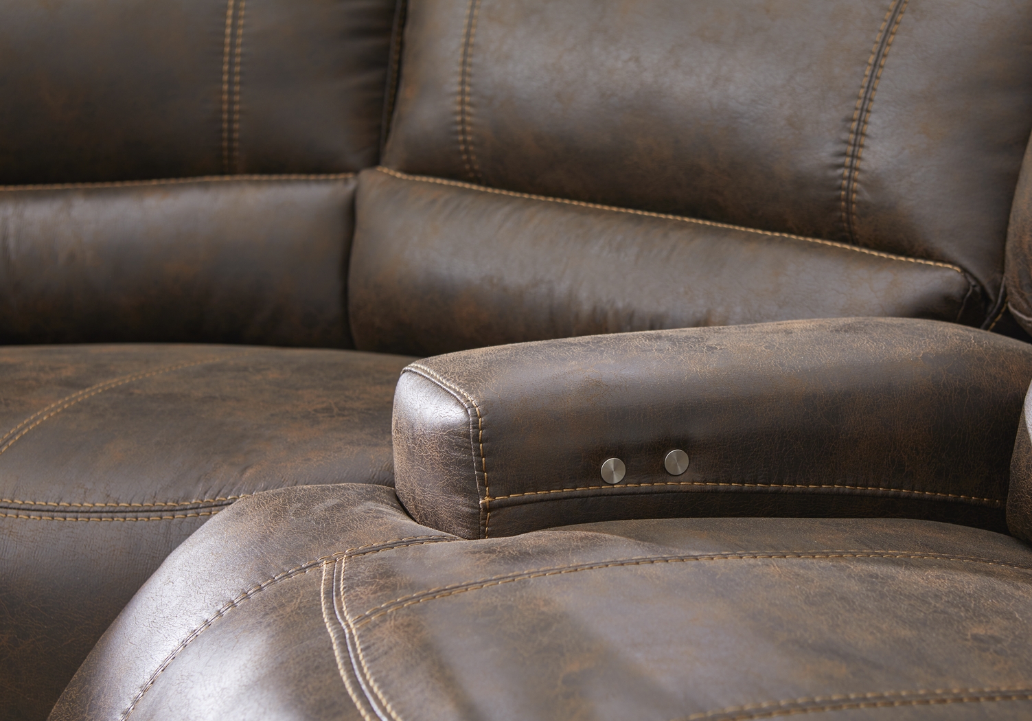 Warrendale Chocolate 6 Pc Power Reclining Sectional Living Room - Thumbnail - Image 3