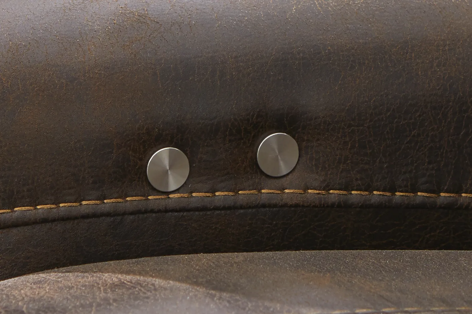 Warrendale Chocolate Power Recliner - Image 5