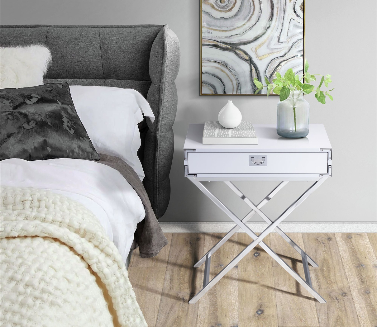 Wartelle White Accent Table - Thumbnail - Image 6