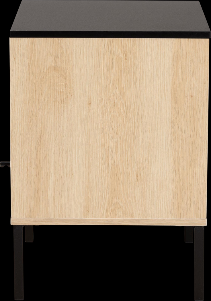 Wauwinet Light Brown End Table - Thumbnail - Image 5