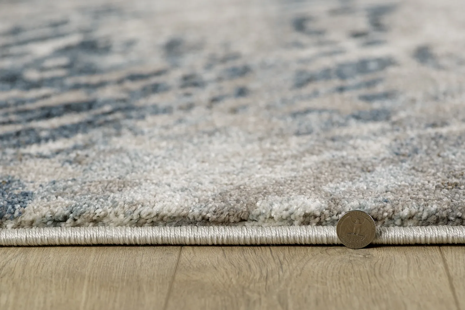 Waylen Blue 5'3 x 7'6 Rug - Thumbnail - Image 4