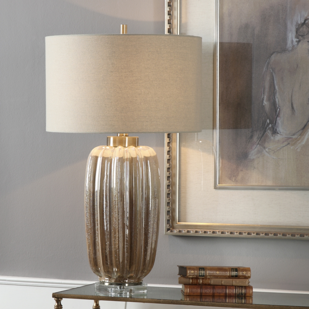 Wendy Creek Ivory Lamp - Thumbnail - Image 2