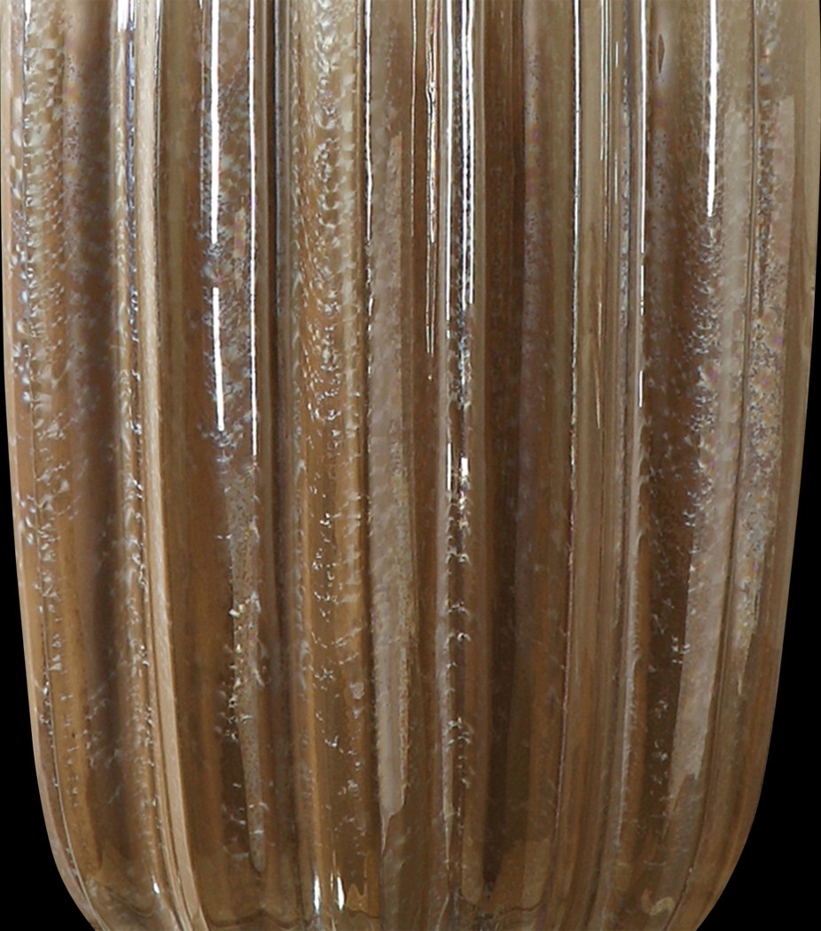 Wendy Creek Ivory Lamp - Thumbnail - Image 3