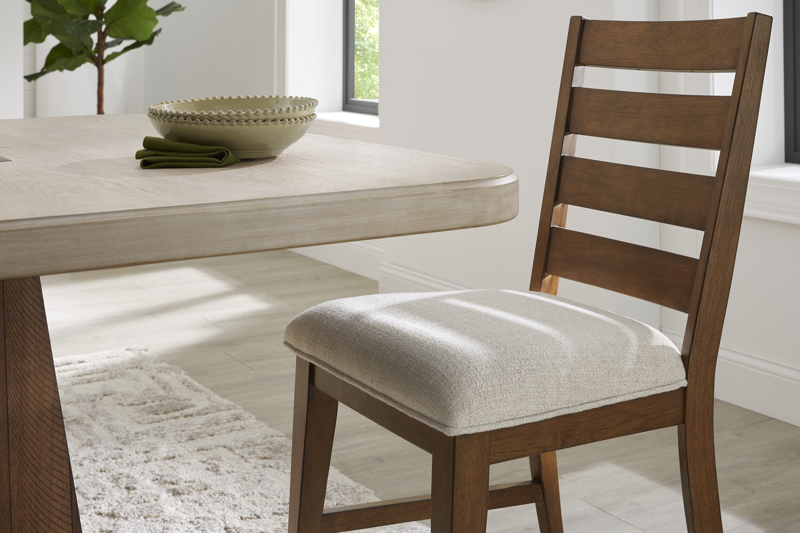 Westham Cream 5 Pc Dining Room with Ladder Back Chairs - Thumbnail - Image 8