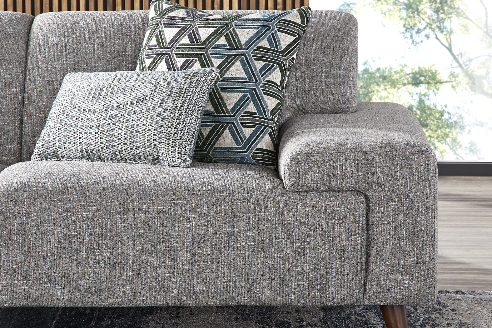 Westwood Gray 4 Pc Sectional - Thumbnail - Image 4