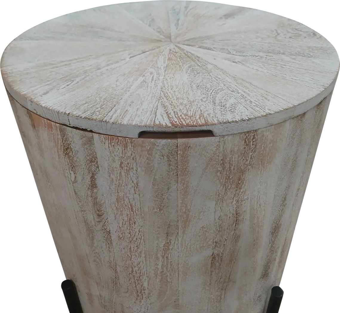 Wezani Weathered/Black End Table - Thumbnail - Image 4