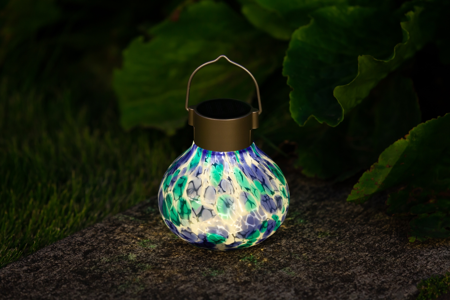 Wigly Trail Outdoor Blue Solar Lantern - Thumbnail - Image 18