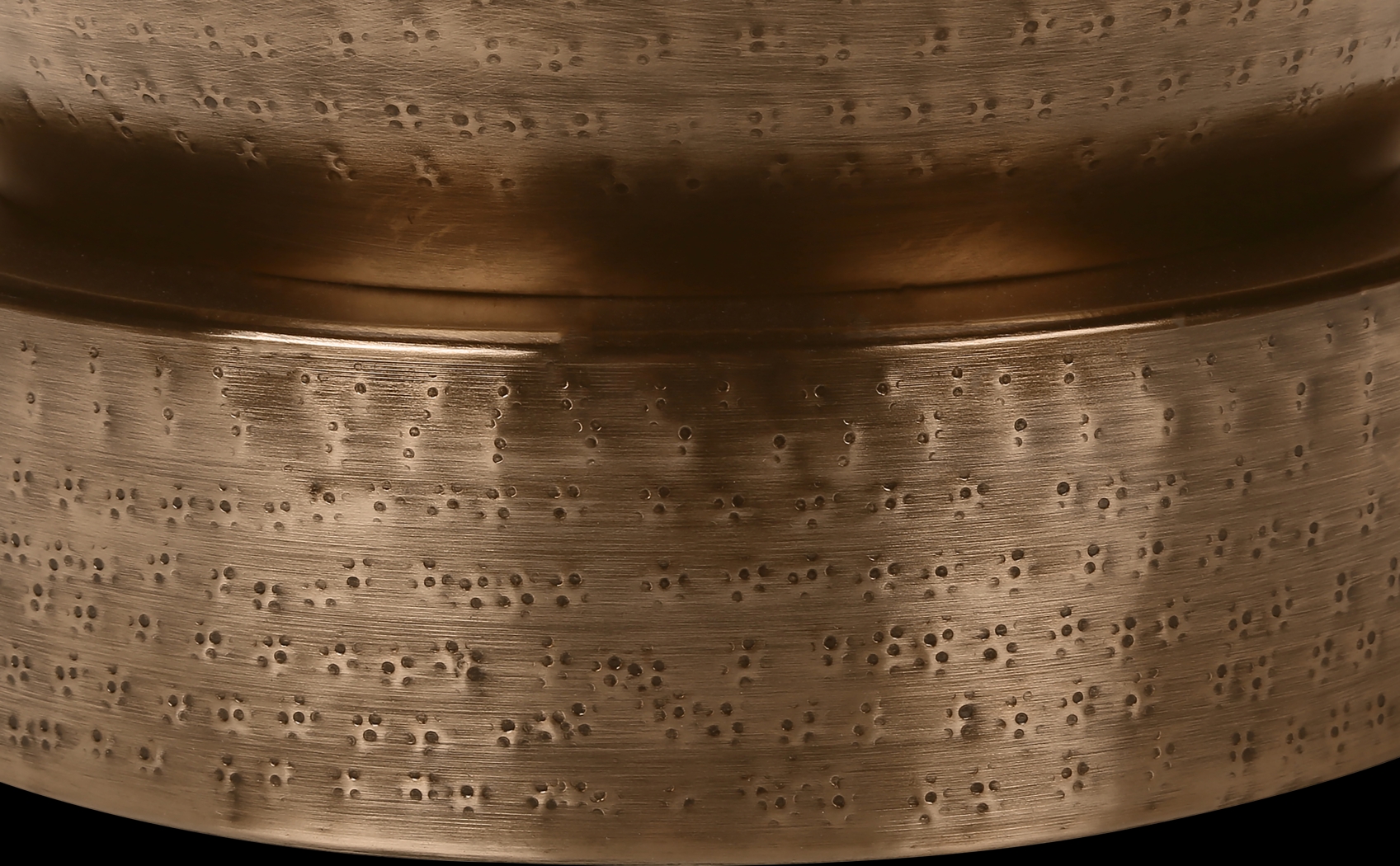 Wilclay Copper Accent Table - Thumbnail - Image 3