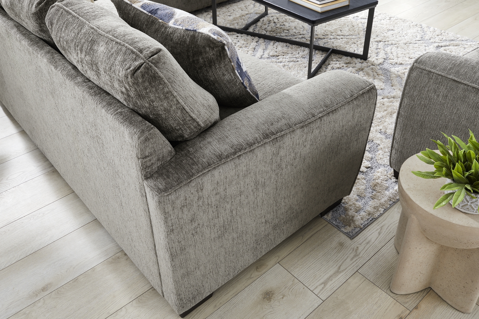 Wilcox Gray Gel Foam Sleeper Sofa - Thumbnail - Image 3