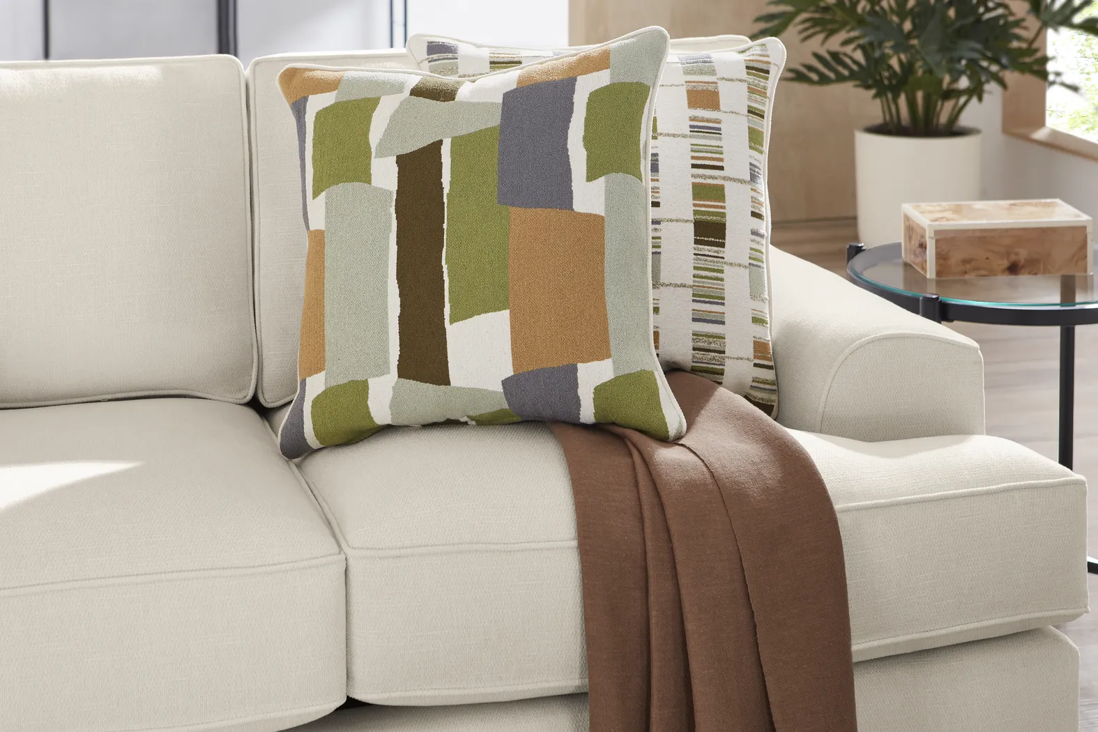 Wilkinson White Gel Foam Sleeper Sofa - Thumbnail - Image 3