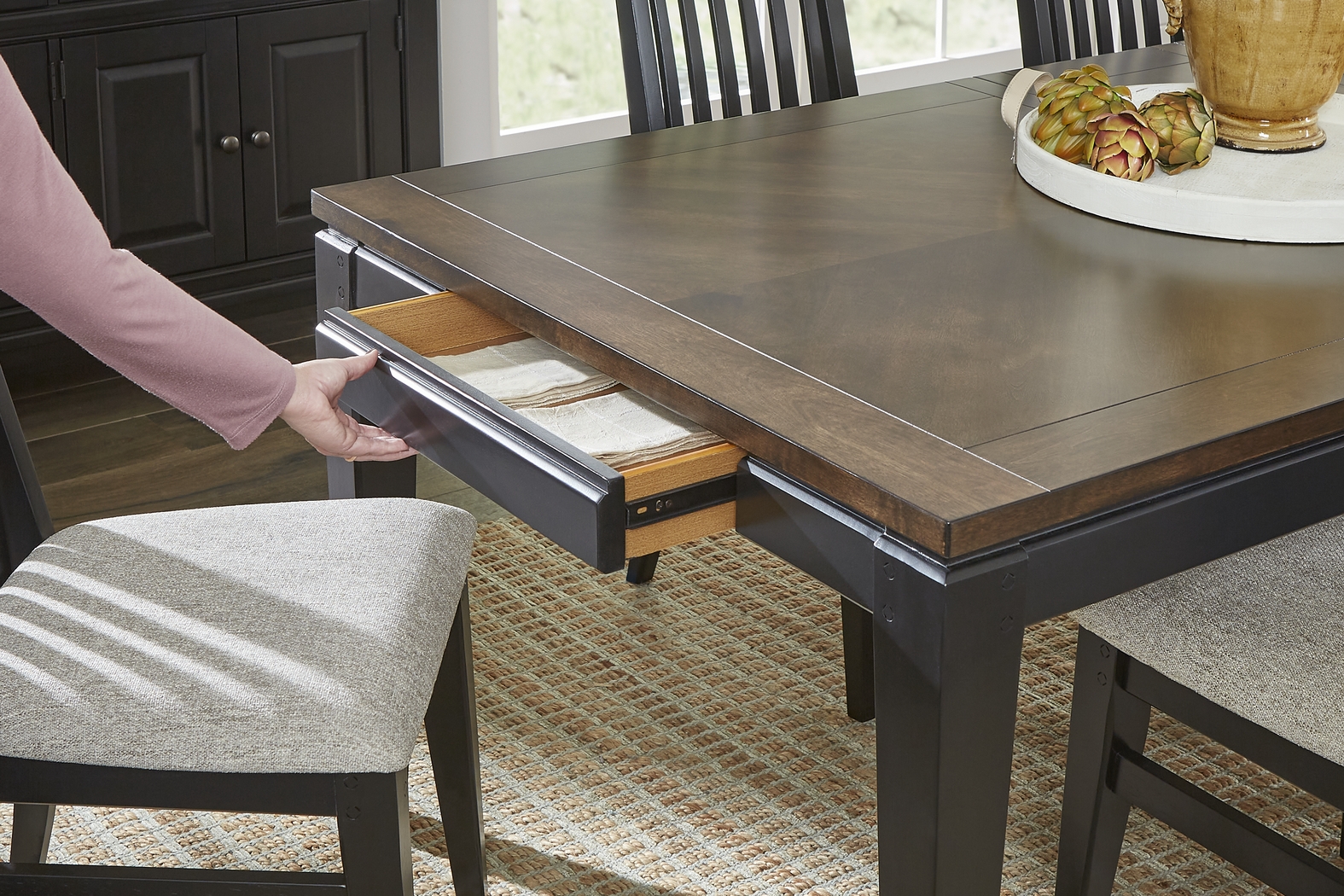 Williamsport Brown Cherry 5 Pc Dining Room - Thumbnail - Image 4