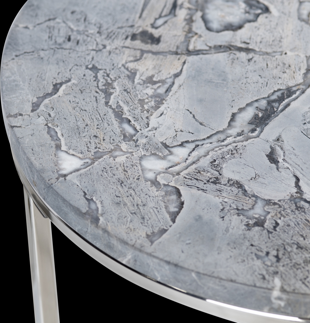 Willoway Gray End Table - Thumbnail - Image 3