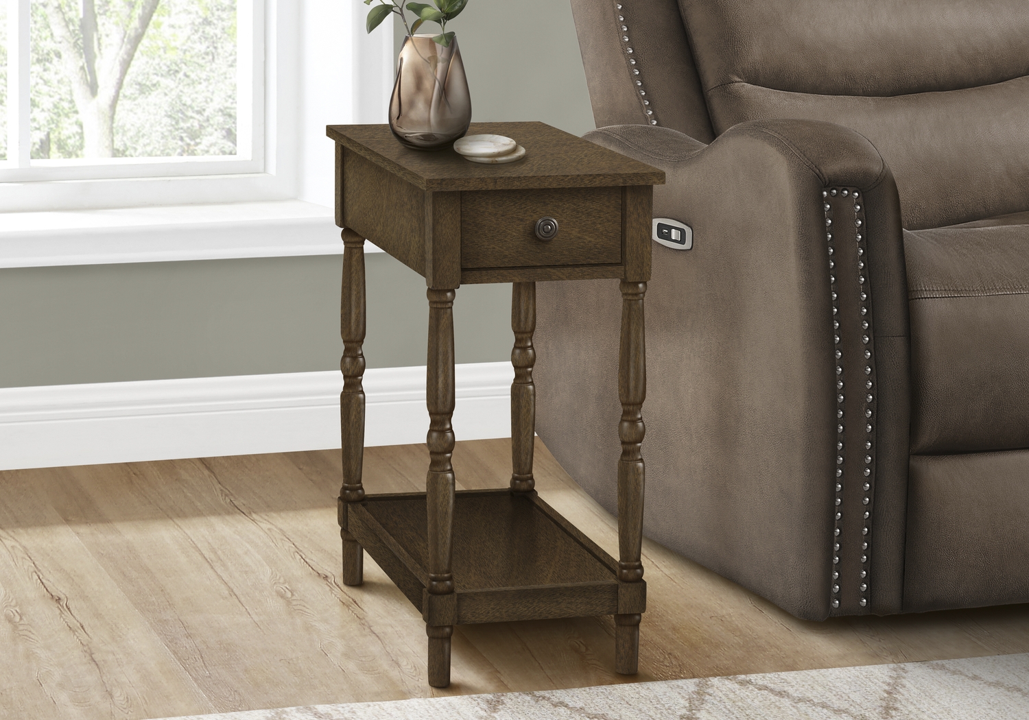 Wilrob Espresso Accent Table - Thumbnail - Image 2
