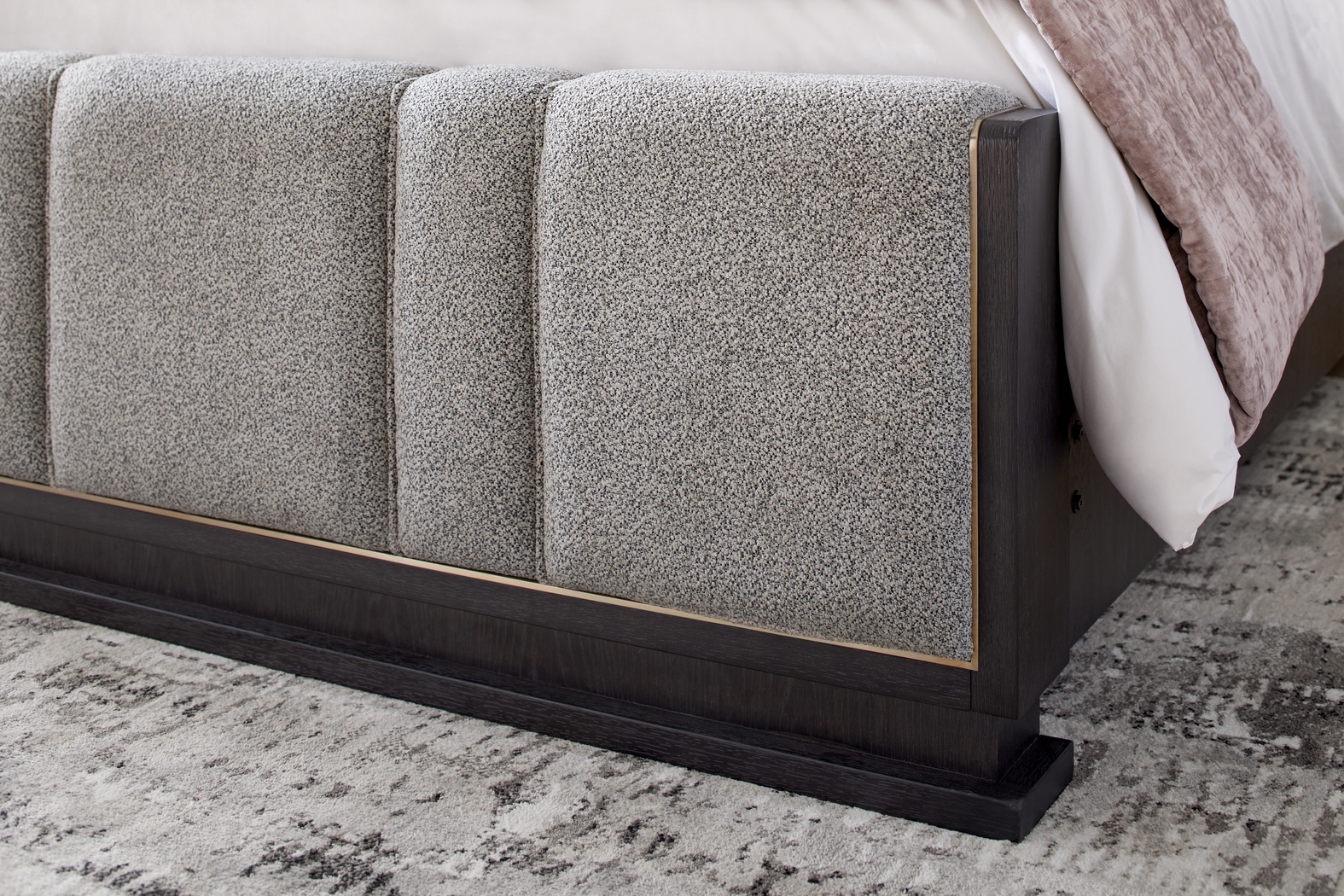 Wilshire Merlot 7 Pc King Upholstered Bedroom - Thumbnail - Image 5