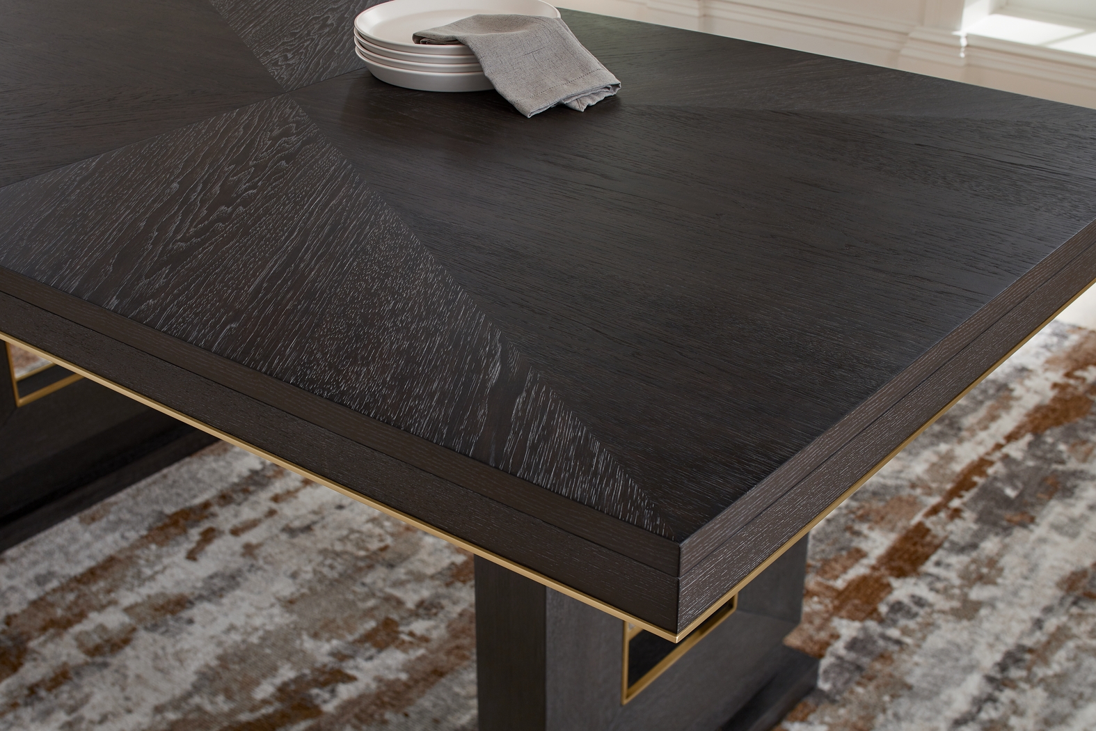 Wilshire Merlot 5 Pc Dining Room - Thumbnail - Image 6