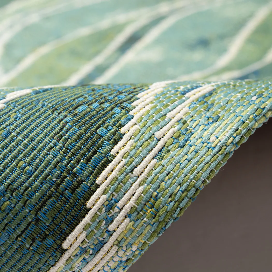 Wimasa Green 4'10 x 7'6 Indoor/Outdoor Rug - Thumbnail - Image 6