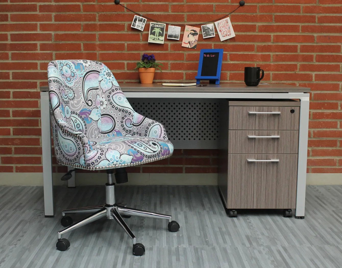 Wimpson Lane Paisley Desk Chair - Thumbnail - Image 2