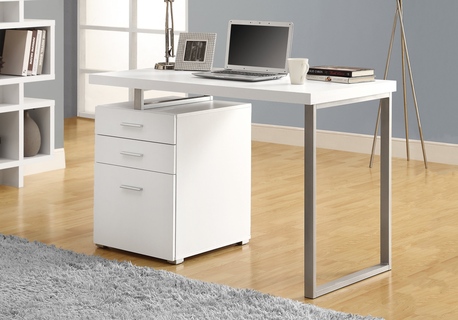 Windmier White Desk - Thumbnail - Image 2