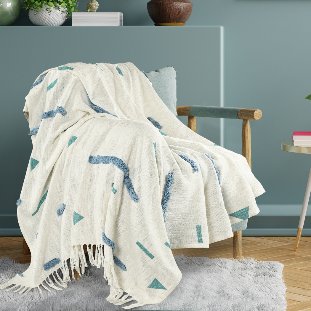 Windrane Cream Throw Blanket - Thumbnail - Image 2